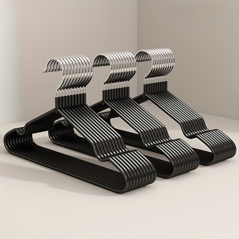 39pcs Non-Slip And Durable Metal Hangers with a Rubber Coating. These Space-Saving Hooks Feature Shoulder Notches