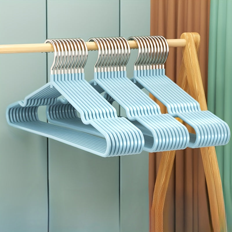 39pcs Non-Slip And Durable Metal Hangers with a Rubber Coating. These Space-Saving Hooks Feature Shoulder Notches