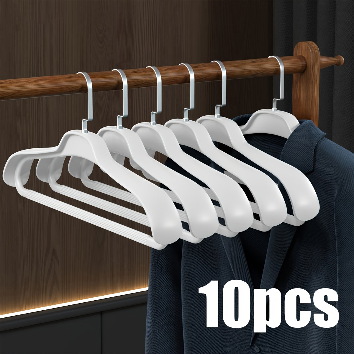 10pcs Household Plastic Coat Hangers, Seamless Anti-detachment Wardrobe Storage Rack, Wide-shoulder Hanger, for Christmas and Christmas Gifts.