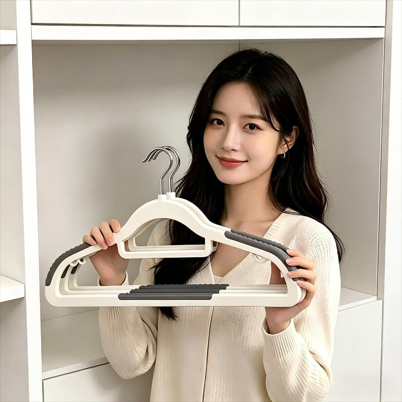Still Troubled by a Cluttered Wardrobe and Clothes That Get Misshapen When Hung? This Multifunctional Hanger Is Your Ultimate Storage Solution! Made with Upgraded, Thickened PP Material and Stainless Steel Hooks, It Offers Exceptional Load-bearing